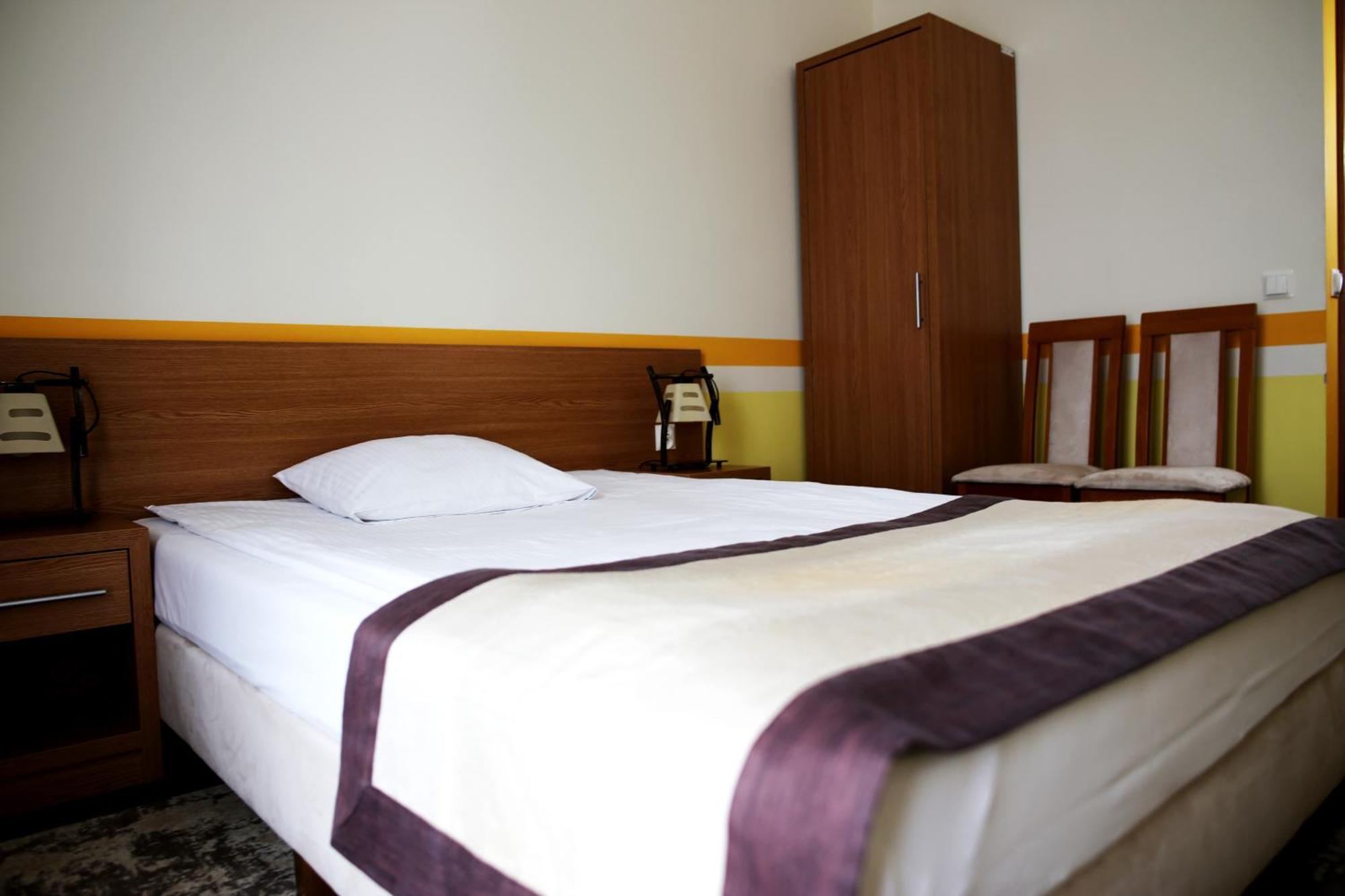 Hotel Folklor Międzyrzec Podlaski Camera foto