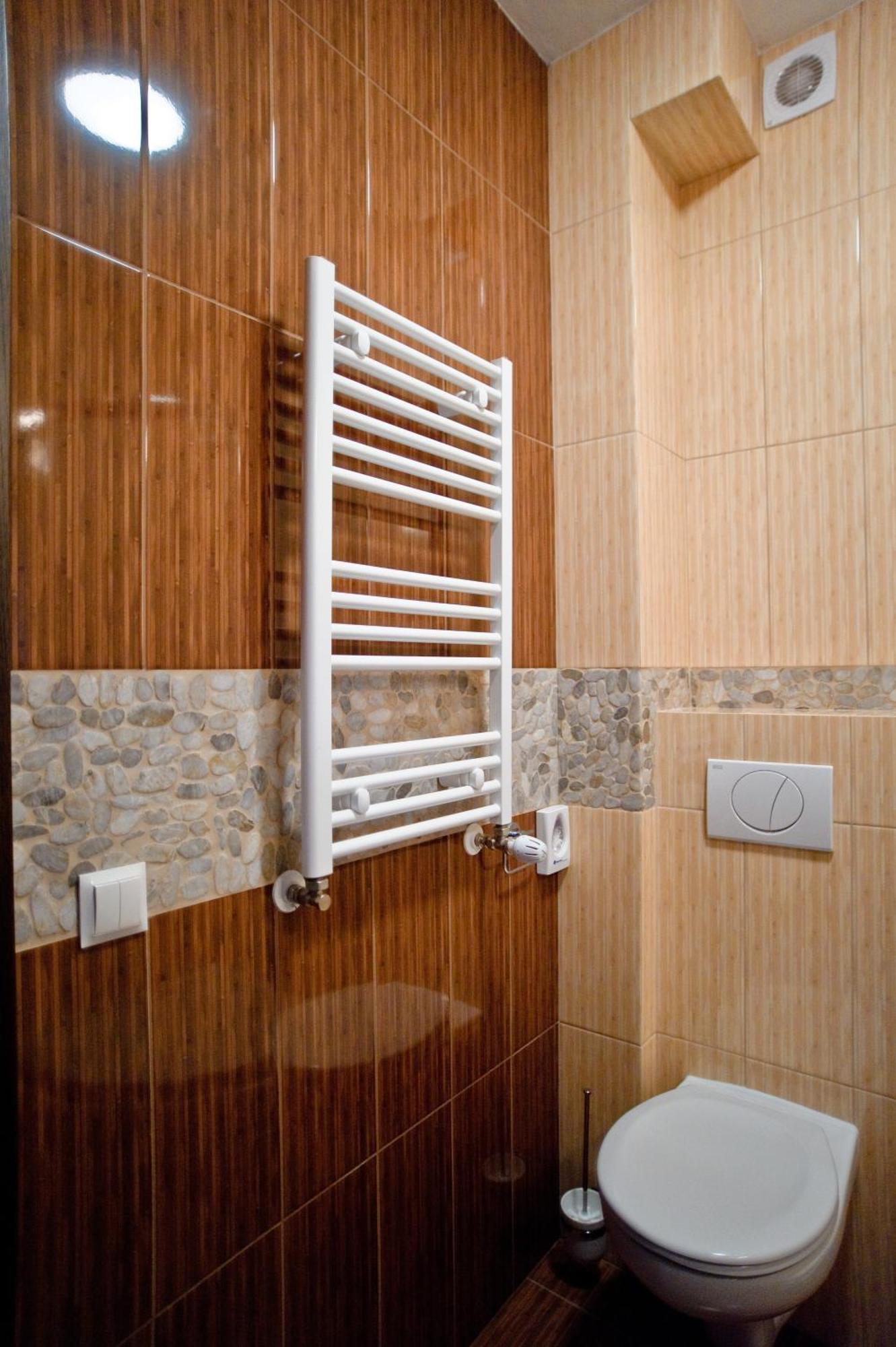 Hotel Folklor Międzyrzec Podlaski Esterno foto