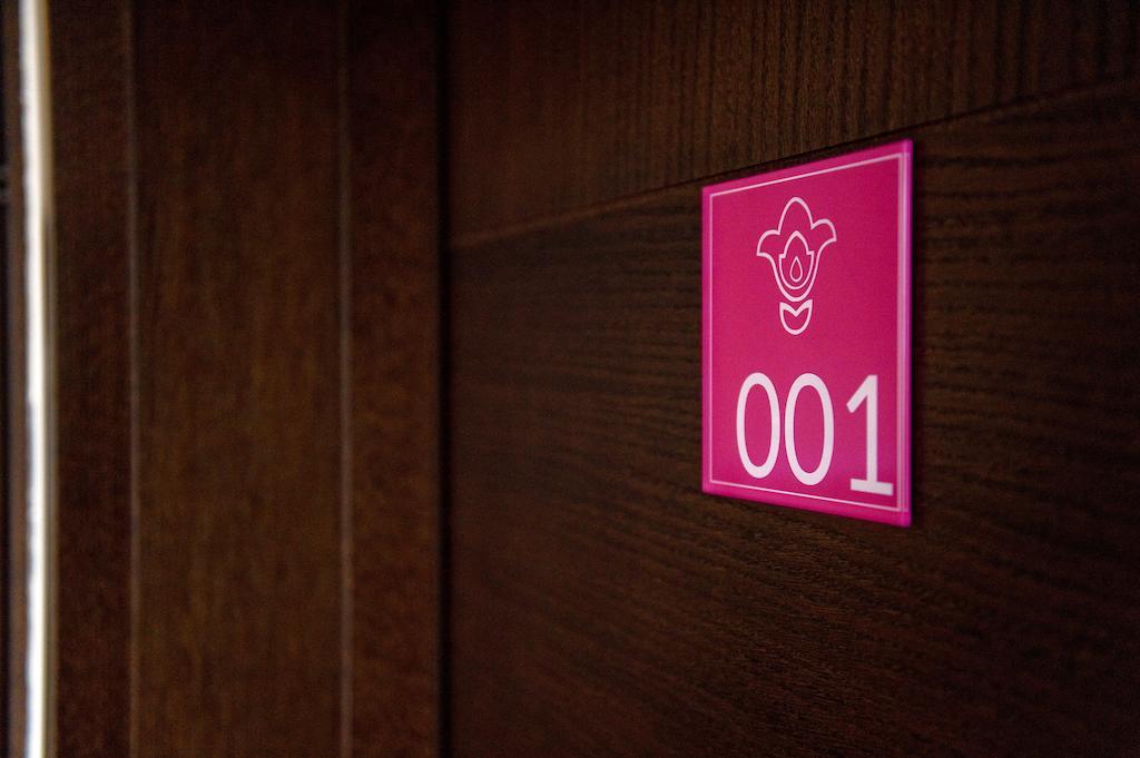 Hotel Folklor Międzyrzec Podlaski Esterno foto